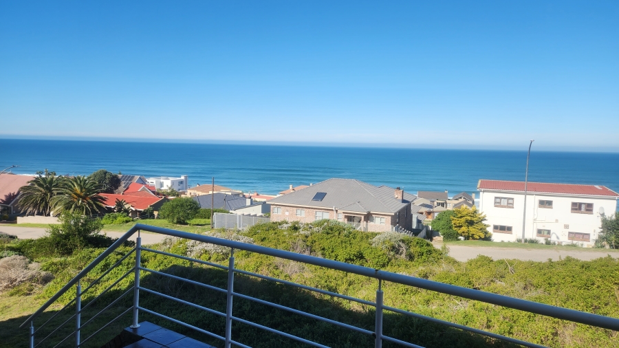 5 Bedroom Property for Sale in Dana Bay Western Cape